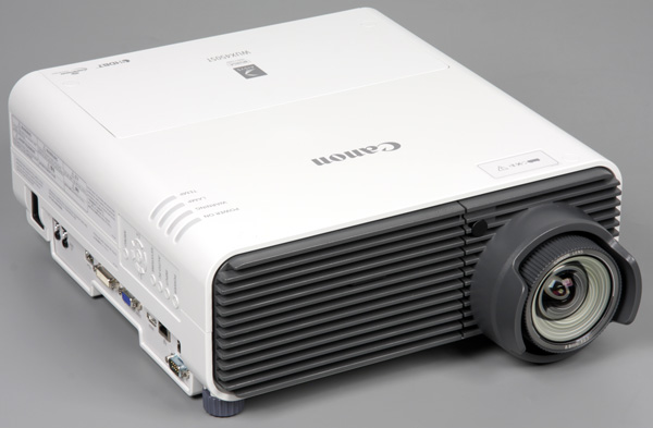 Проектор Canon Xeed WUX450ST, внешний вид