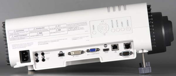 Проектор Canon Xeed WUX450ST, правая поверхность