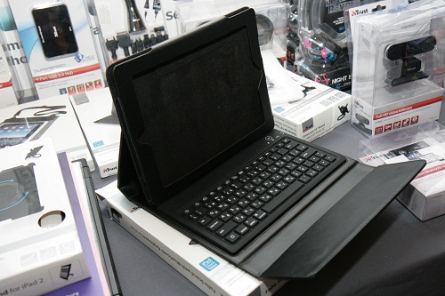 аксессуары для iPad