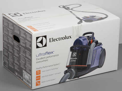 Пылесос Electrolux UltraFlex UFFlex. Коробка.