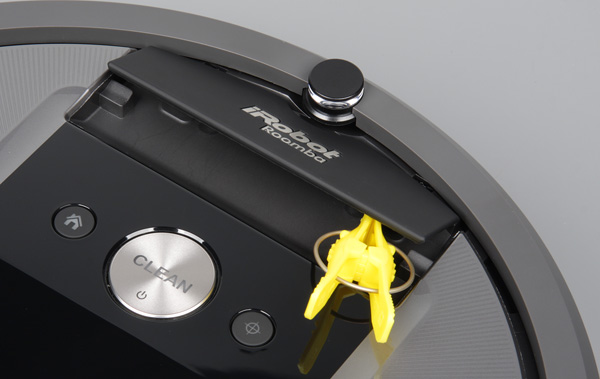 робот-пылесос iRobot Roomba 960, контрольная панель