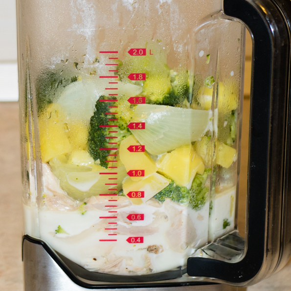 Стационарный блендер Kitfort KT-1310