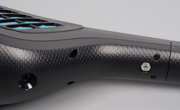 Пылесос Philips PowerPro Aqua FC6401/01, разъем для подключения адаптера питания