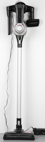 Пылесос Redmond RV-UR340. Кронштейн