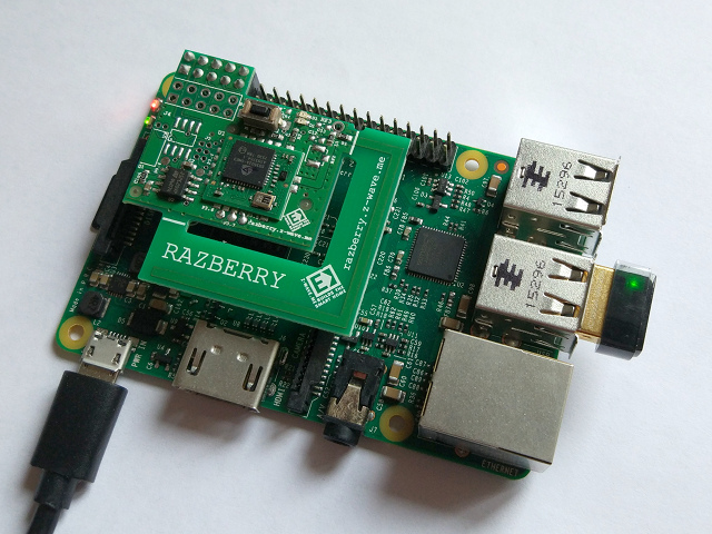 Внешний вид контроллера Z-Wave.Me RaZberry 2