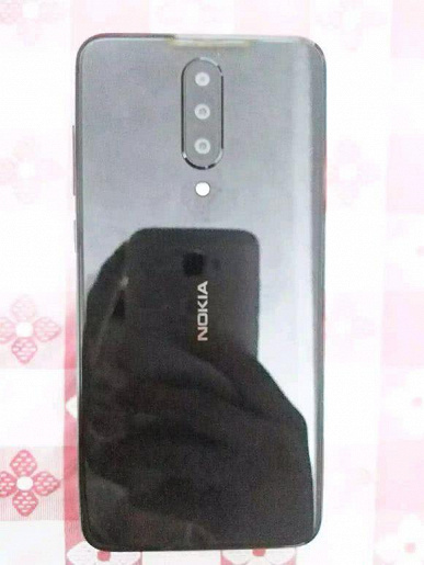 Nokia-triple-camera-a.jpg