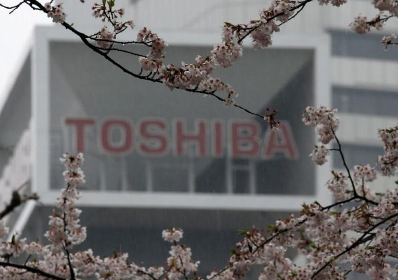 Toshiba отменит продажу полупроводникового производства при одном условии