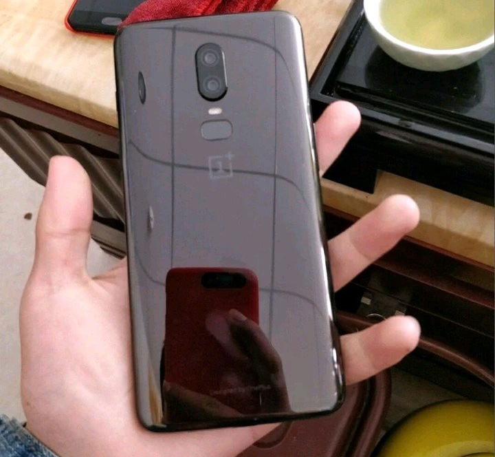 oneplus-6-back.png