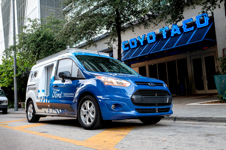 Началось тестирование «беспилотного» развозного фургона Ford Transit Connect 
