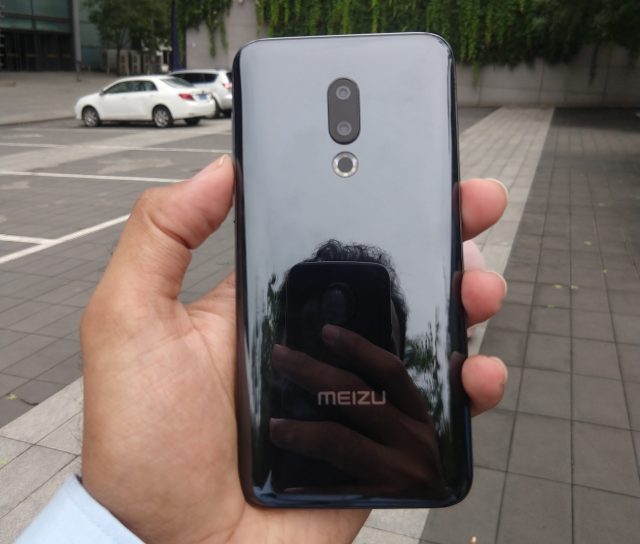 Все смартфоны Meizu 16 и Meizu 16 Plus раскупили за 1 секунду