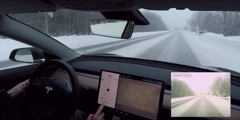 Tesla-Autopilot-snow-storm-e154871671789