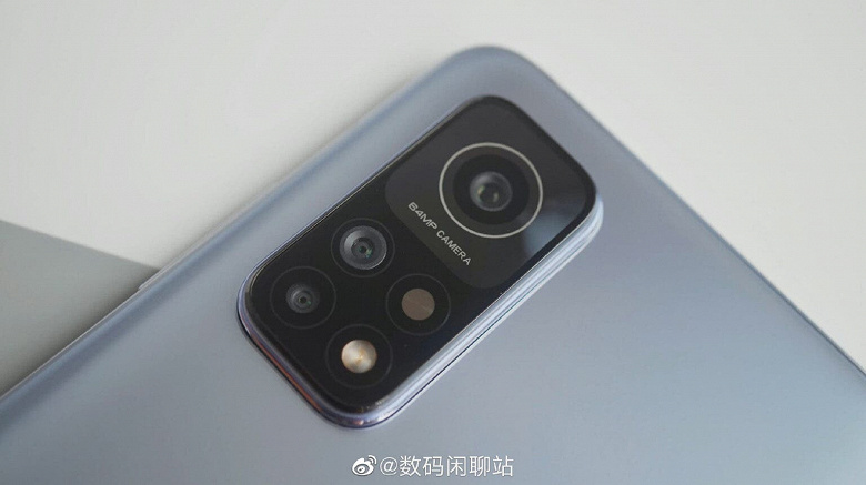 Big Eyes and Small Eyes: Xiaomi 12 будет похож на Redmi K30s и Xiaomi Mi 10T