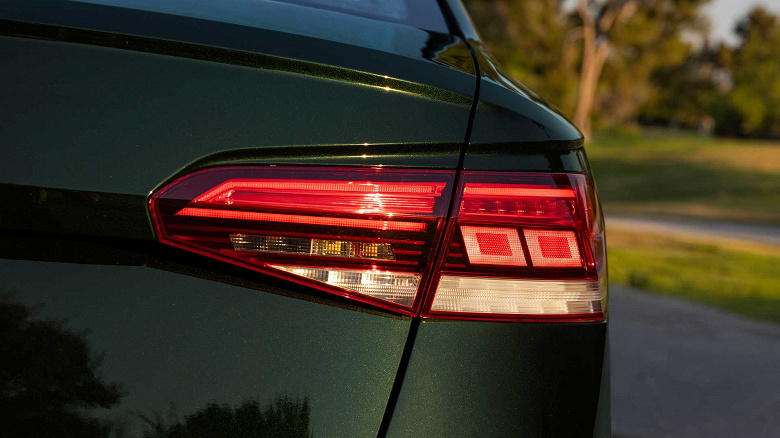 Volkswagen прощается с Passat, переключаясь на электромобили в США