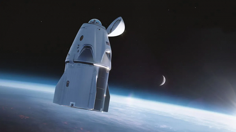 Историческая миссия SpaceX вернулась на Землю
