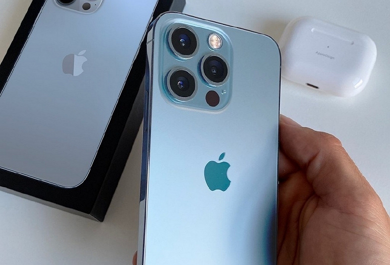Новые покупатели iPhone 13 Pro и iPhone 13 Pro Max точно не получат их в октябре