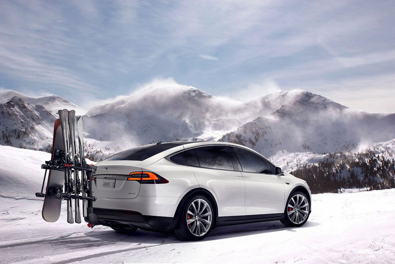 Жизненно важный вопрос: на сколько хватит заряда Tesla Model X и Tesla Model Y для обогрева зимой
