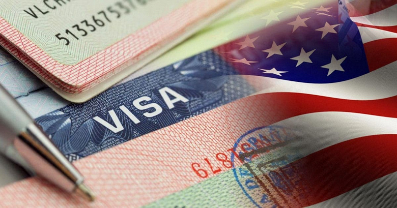 Многим уволенным IT-специалистам грозит депортация из США