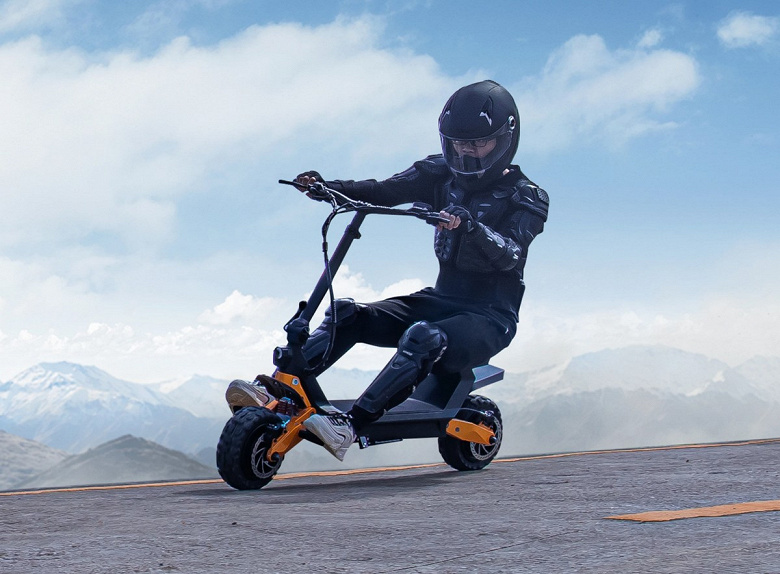 Представлен уникальный электрический скутер-самокат Fiido Beast