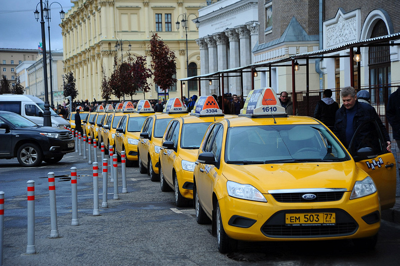 Агрегаторы такси будут передавать данные ФСБ