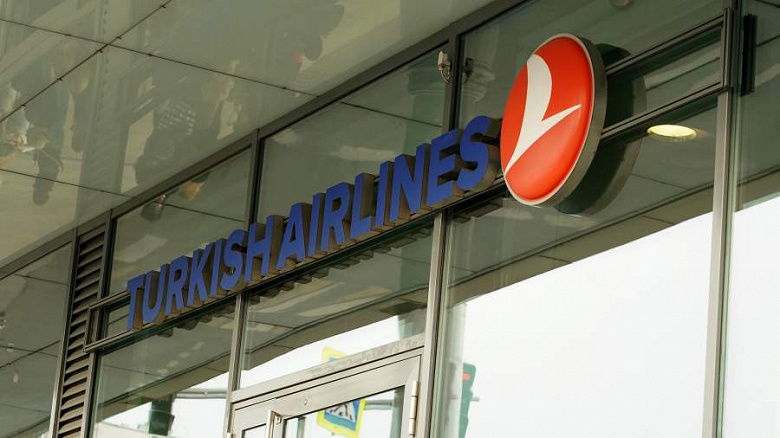 Турецкие компании на фоне санкций начали блокировать операции по картам «Мир». В их числе Turkish Airlines