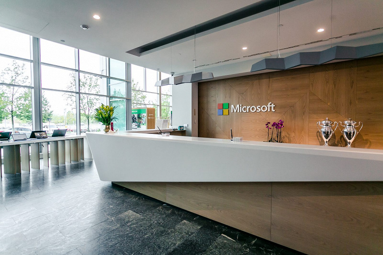 Президент Microsoft: компания сократит бизнес в России, пока не останется почти ничего или вообще ничего