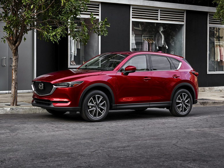 Mazda отзывает в России почти 20 тысяч автомобилей из-за проблем с топливным насосом