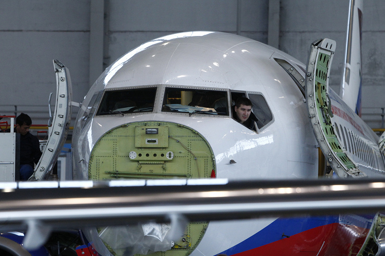 Минторг США: к 2025 году до двух третей российских Boeing и Airbus разберут на запчасти
