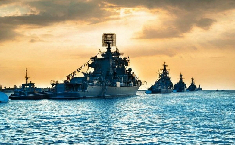 Чтобы усилить его без постройки новых кораблей, российскому флоту предложили вернуть тактическое ядерное оружие