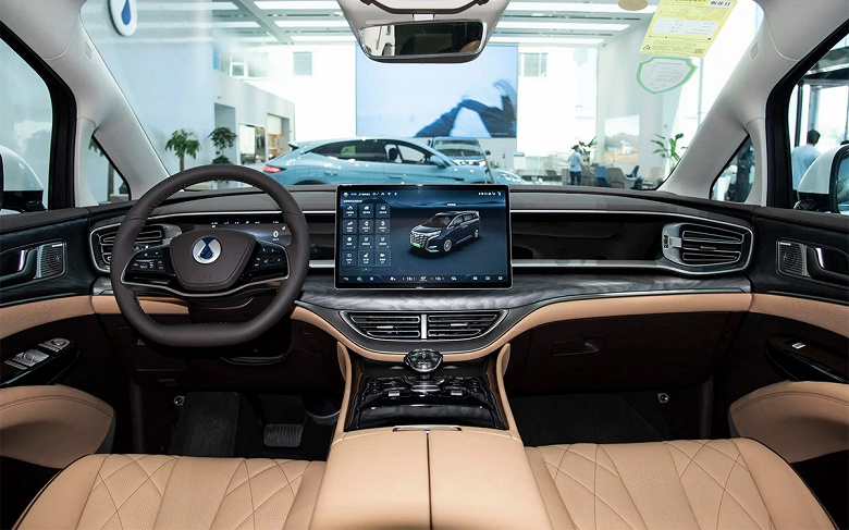 347308202160128 copy_large.jpg