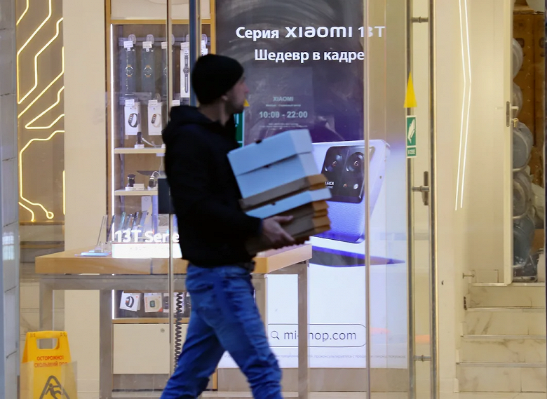 Samsung, Xiaomi, Acer, Honor и другие компании возобновили рекламную деятельность в России