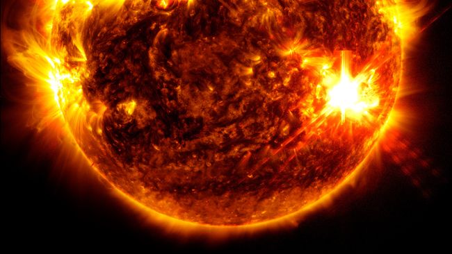 Солнечная буря в объективах ISRO: Индия собрала данные о рекордной солнечной буре с Земли, Солнца и Луны