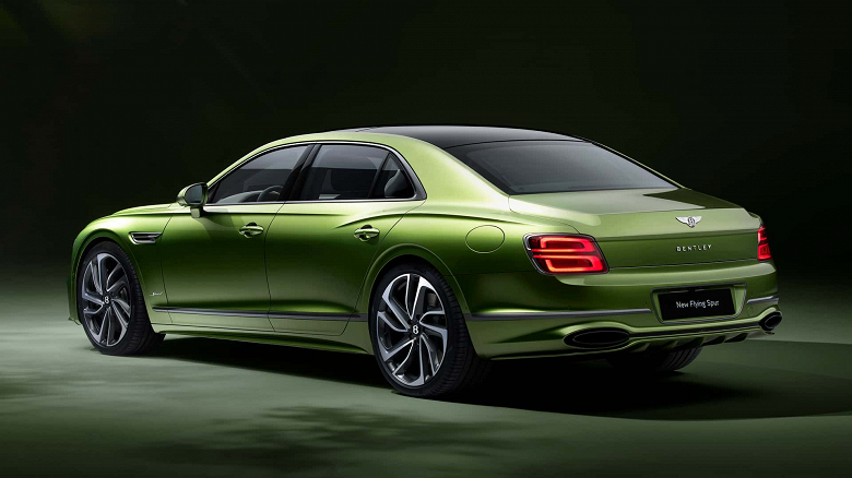 2025-bentley-flying-spur (1)_large.png