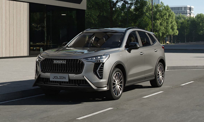 Белый список для такси: Минпромторг подготовил финальный перечень разрешенных автомобилей в него вошли Haval и Tenet