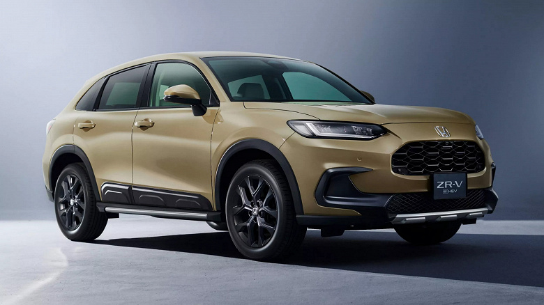 Honda-ZR-V-eHEV-Cross-Touring-1-copy cop