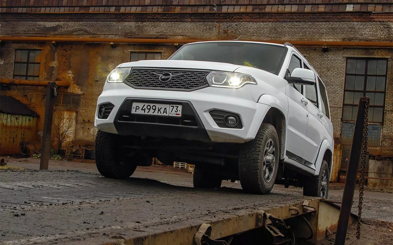 УАЗ тестирует Патриотов с новым автоматом