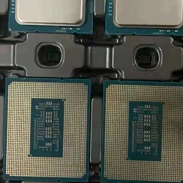 На eBay продают Intel Core i5-12400, который поступит в продажу только в следующем году