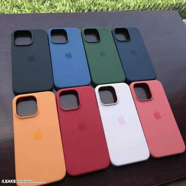 Фотографии чехлов для iPhone 13 во всех цветах со всех сторон