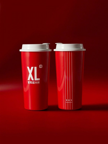 Термокружка Xiaomi для кофе, символизирующая Xiaomi 12 Ultra, поступила в продажу в Китае по заоблачной цене