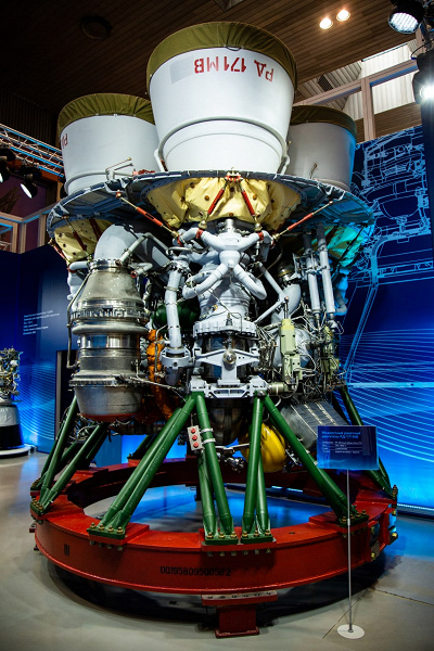 Самый мощный ракетный двигатель  снова российский. Роскосмос завершил испытания царь-двигателя РД-171МВ мощностью 246 тысяч лошадиных сил