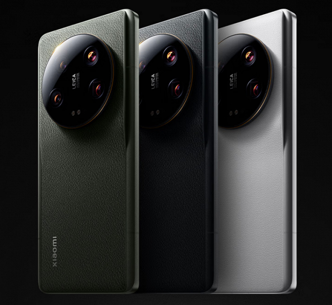 Передовая камера Leica с дюймовым датчиком, четыре раза по 50 Мп, запись видео 8К. Xiaomi 13 Ultra поступил в продажу в Китае