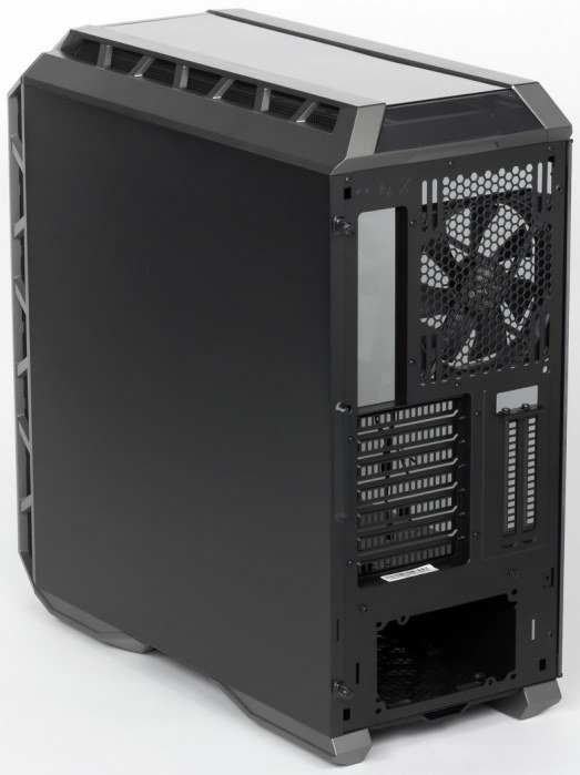 Модульный корпус Cooler Master MasterCase H500P с интересным дизайном, требующий тщательного выбора компонентов для реализации всех его возможностей
