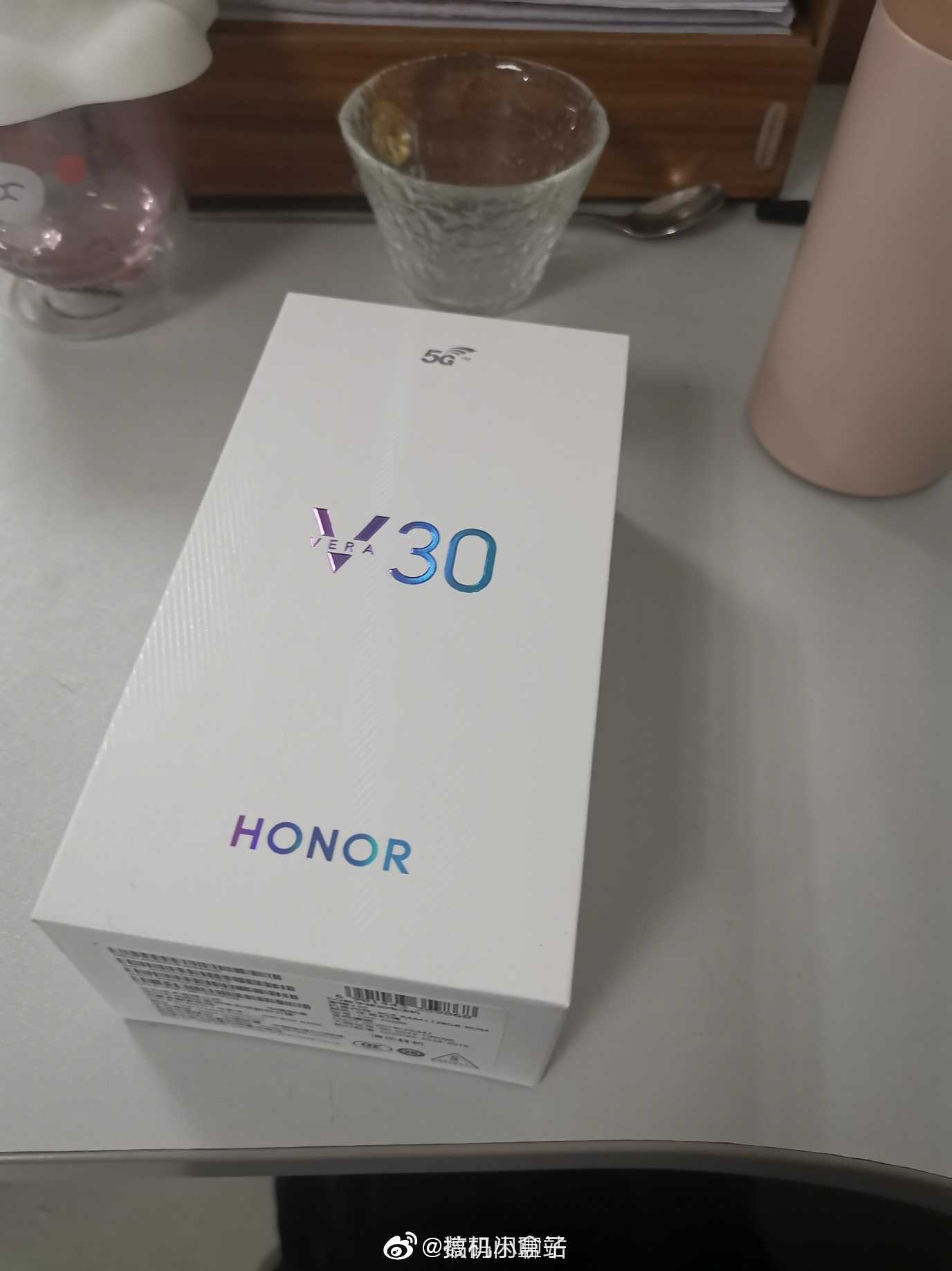 Honor Vera 30