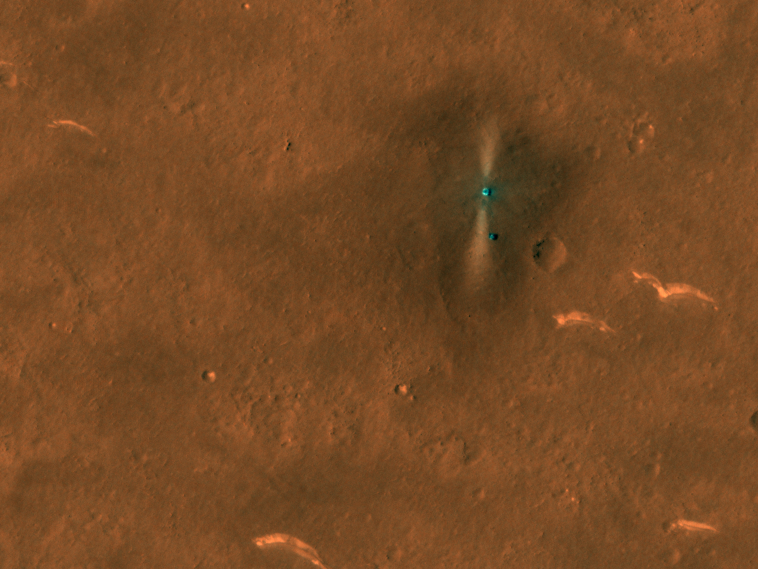 10 июня 21. Марс Орбитер снимок Марса. Марс 2021 НАСА. Снимки Марса с китайского марсохода 2021. Марсоход Чжужун на Марсе.