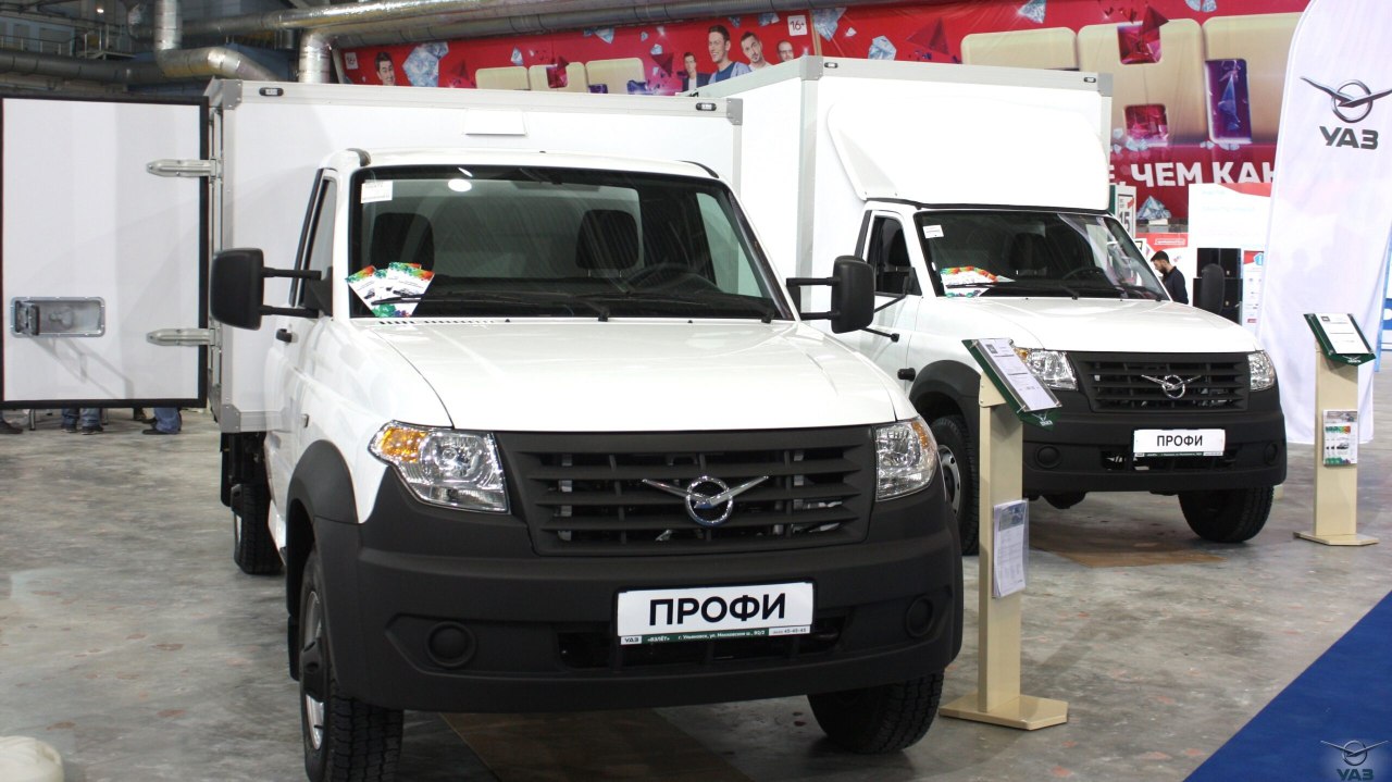 UAZ simplified and reduced the cost of Profi trucks: they received a Euro-2 engine and a Chinese manual transmission