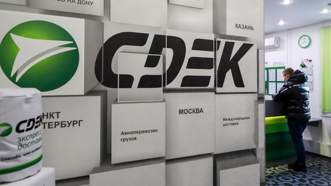 The first robotic parcel sorting system, unique for Europe, has been launched in Russia