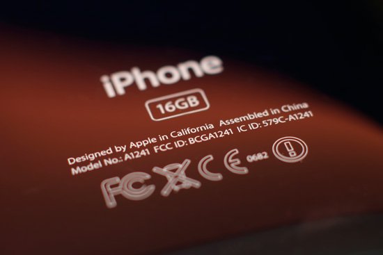 The Wall Street Journal: Apple хочет, чтобы больше комплектующих для iPhone и MacBook производилось за пределами Китая