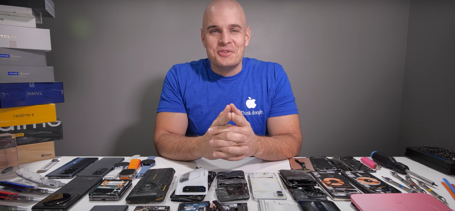 Named the most durable, fragile, innovative and easy to repair smartphones of 2022, according to JerryRigEverything