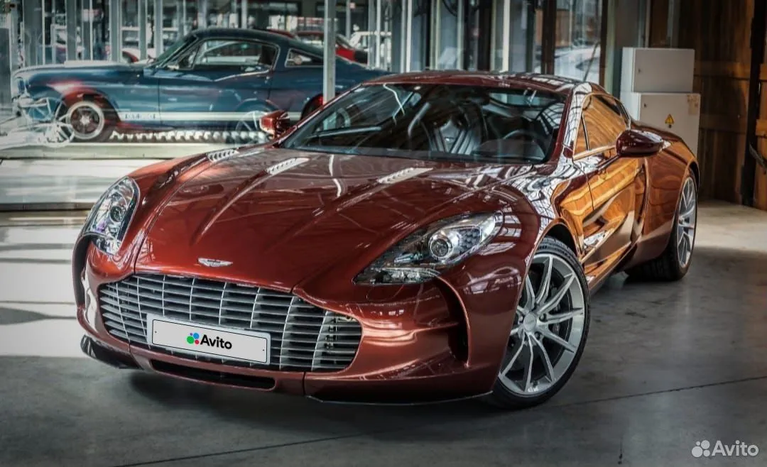 Автомобили от 10 миллионов рублей. Aston Martin one-77. Aston Martin dbx707 amr23 Edition. Самые красивые автомобили. Самые дорогие спорткары.