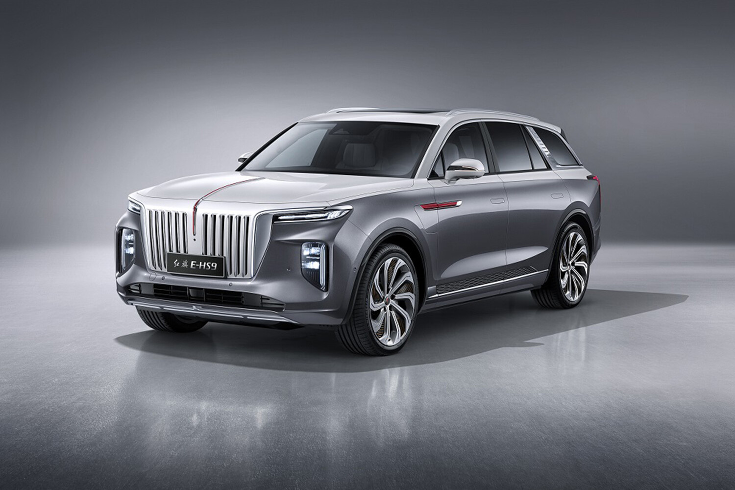 Chinese autolux enters the Russian market: Hongqi cars will be on sale in Russia by the end of June