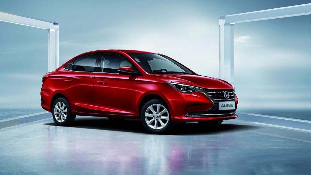 Substitute Hyundai Solaris for 1.39 million rubles and analogue Hyundai Elantra for 2.13 million rubles.  Changan announced two new sedans for Russia